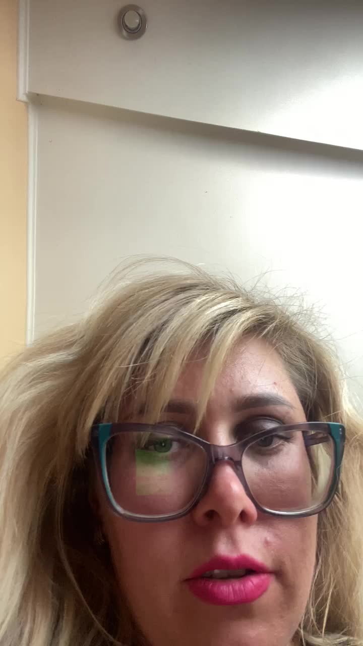 Elegant00Girl Live Sex December 15, 2025