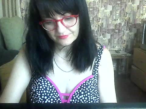 LynnYana Live Sex December 13, 2025