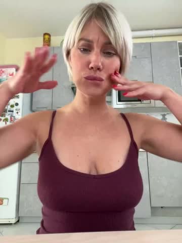 AlisaBlackFox Live Sex December 14, 2025