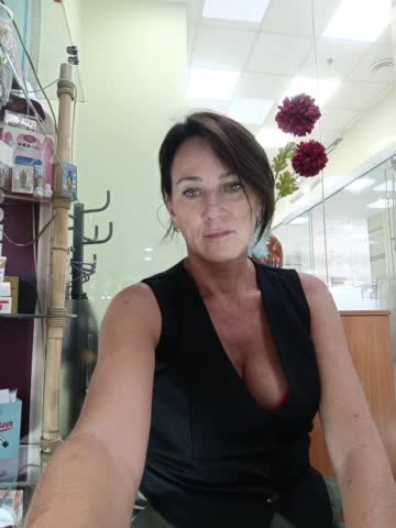 Agnes77 Live Sex December 14, 2025