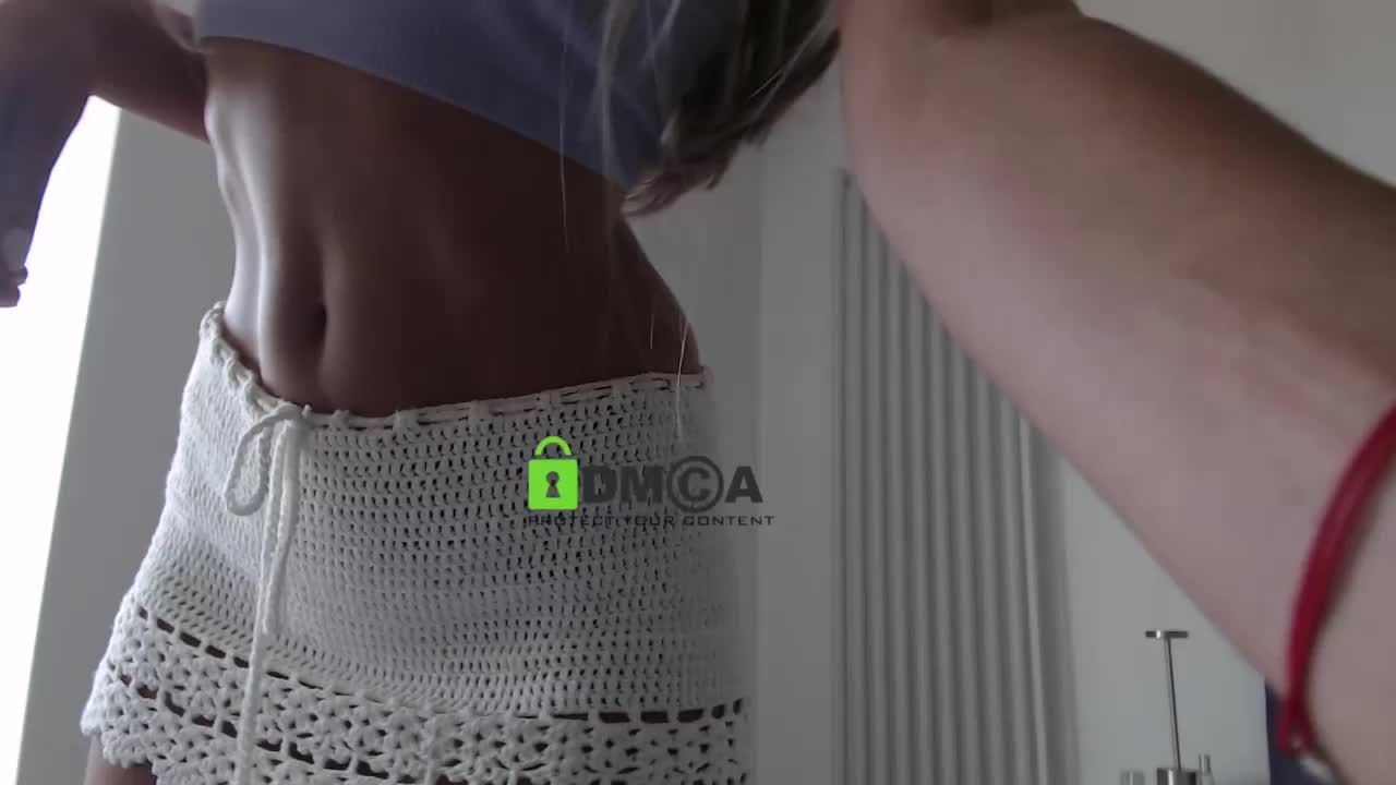 MaxineDi Live Sex December 14, 2025