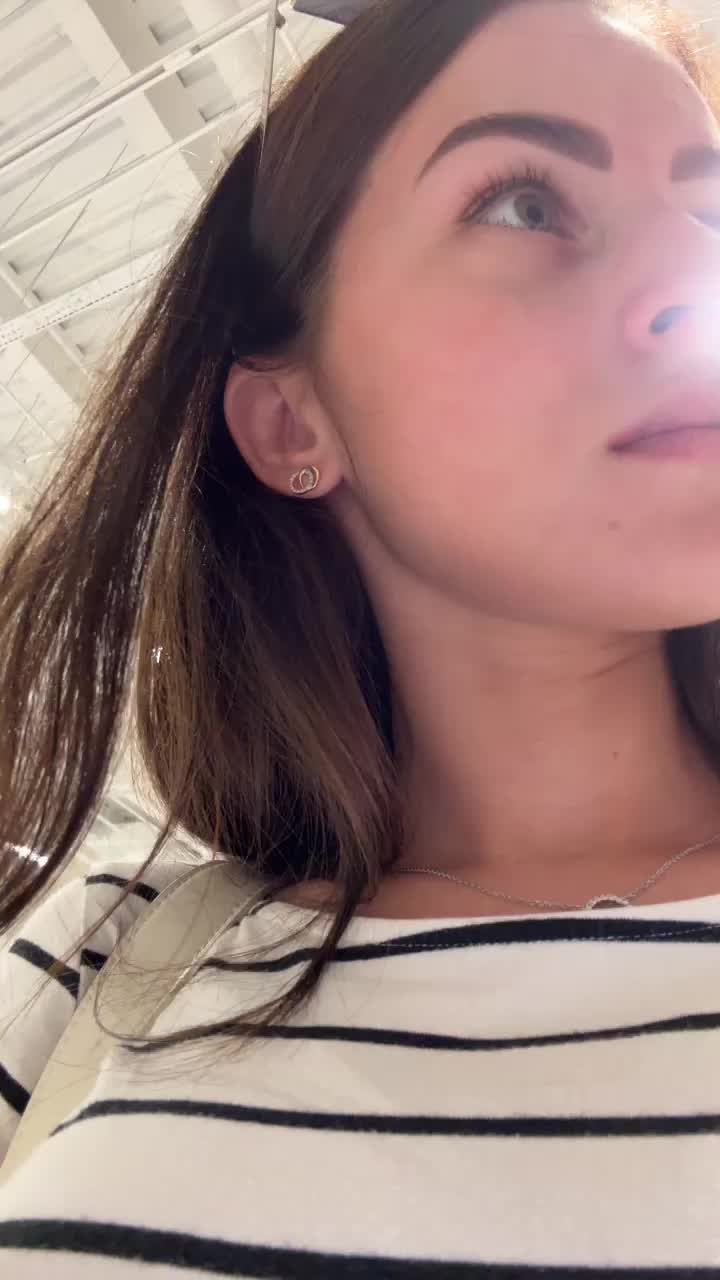 -Molly-Mae- Live Sex December 14, 2025