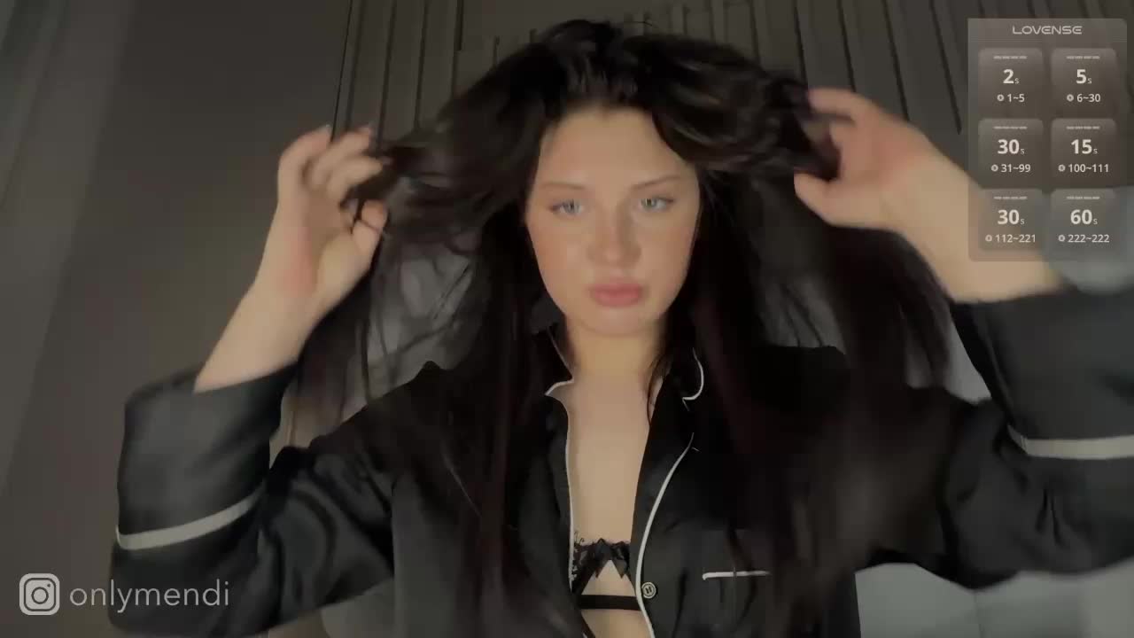 MENNDI Live Sex December 15, 2025