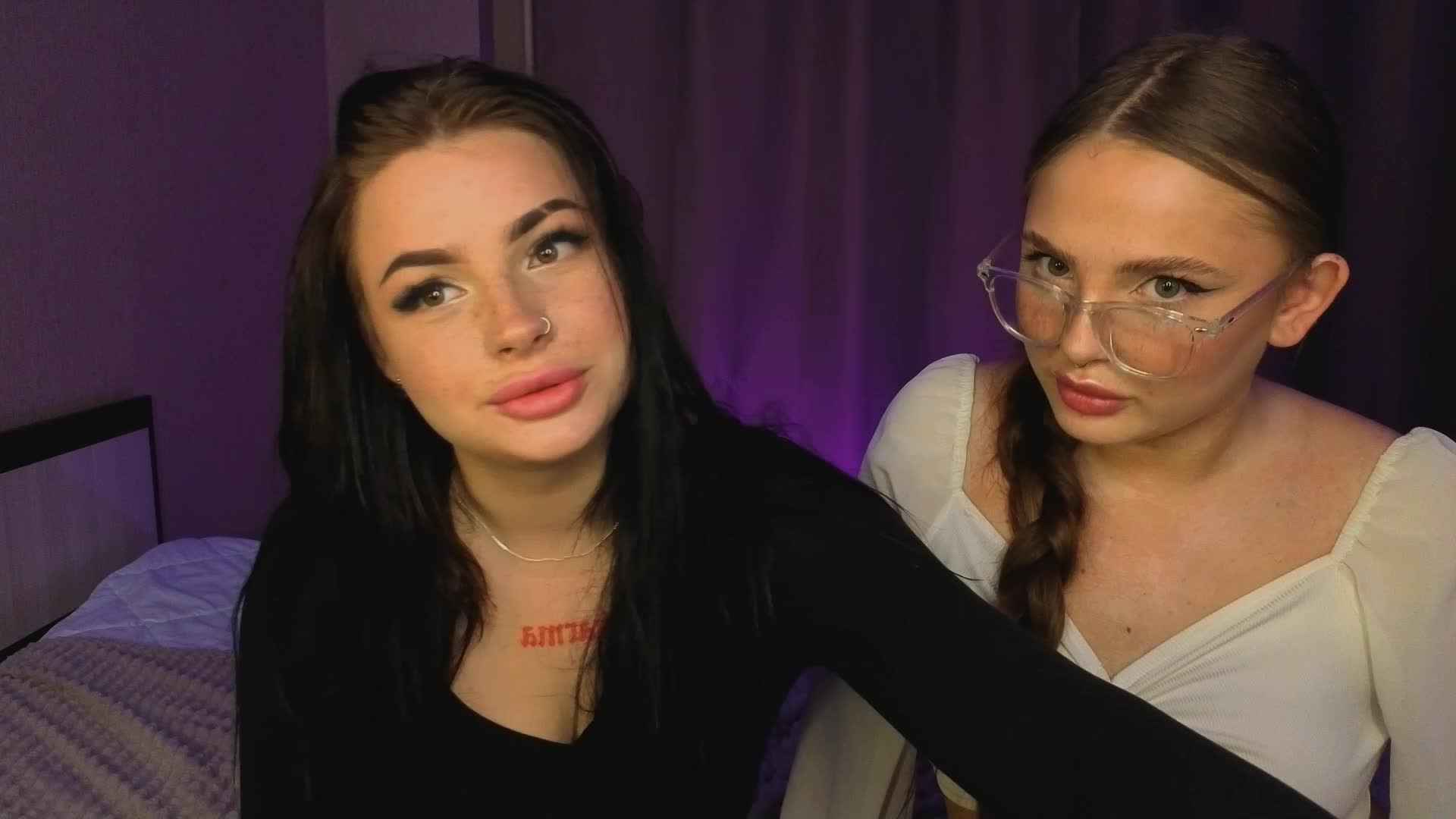 LisaAndDenis Live Sex December 15, 2025