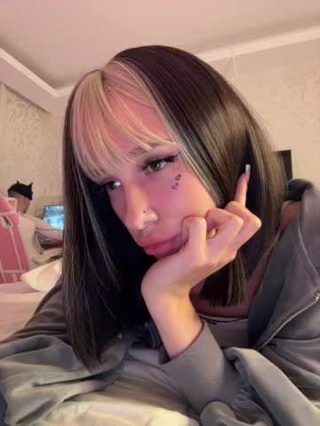 millemimi Live Sex December 14, 2025