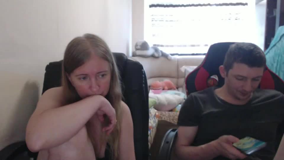 jenisandpeter Live Sex December 18, 2025