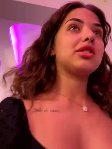 CharleneWoods Live Sex December 13, 2025