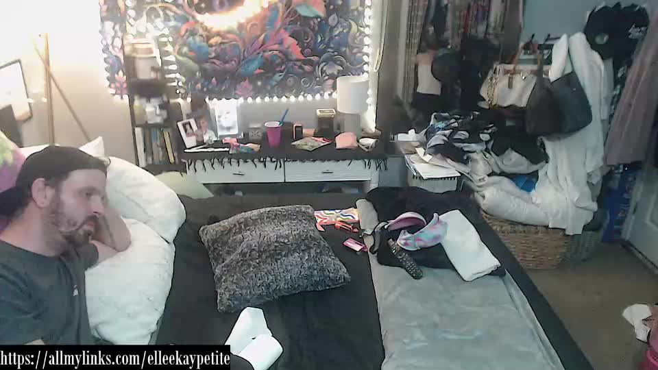 elleekaypetite Live Sex December 12, 2025