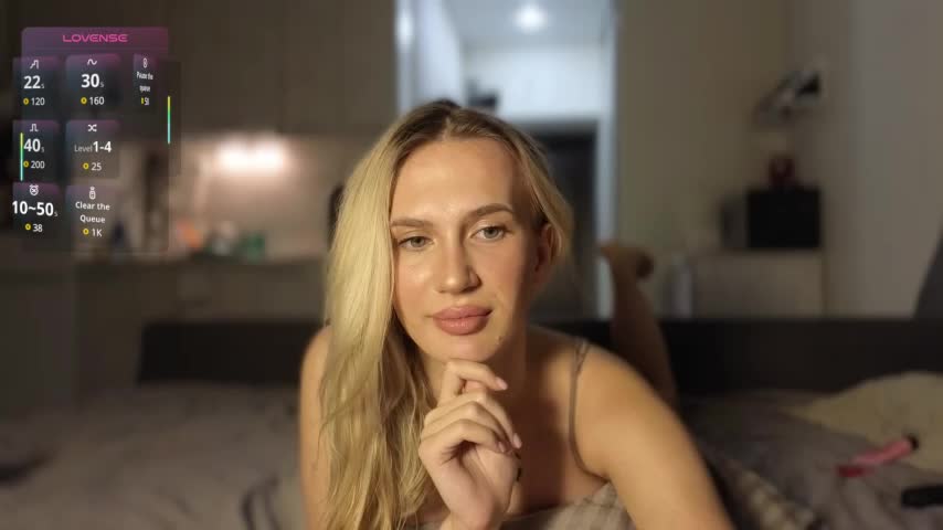 lluna_drug Live Sex December 13, 2025