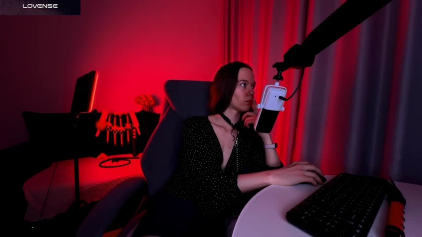 SharkyBaby Live Sex December 13, 2025