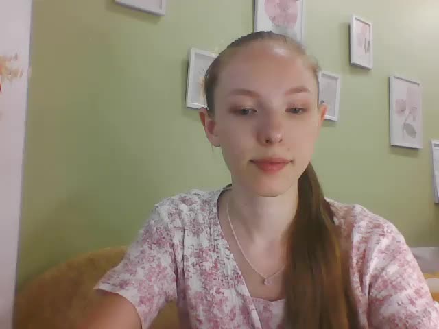 Lili-0508 Live Sex August 17, 2025