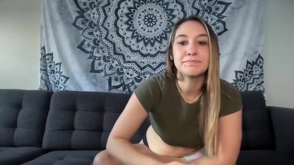 yurdreams_22 Live Sex December 15, 2025