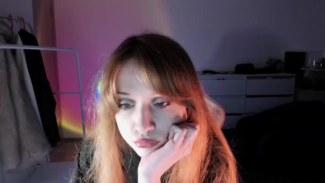 mnepohuyy Live Sex December 14, 2025