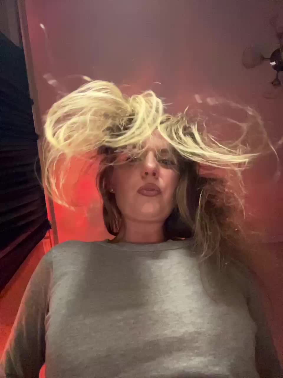 KotiMrrr Live Sex December 15, 2025