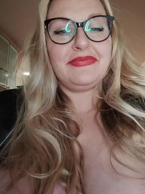 NushaMilf Live Sex December 13, 2025