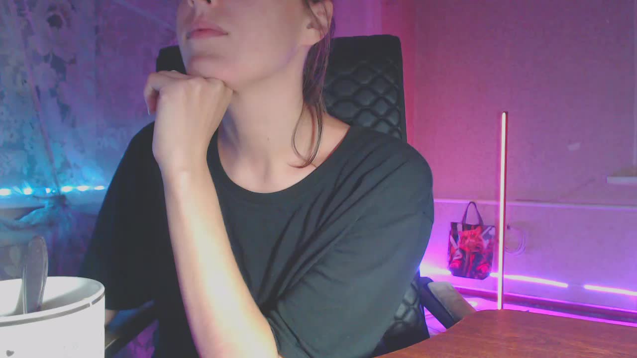 Babymuro4ka Live Sex December 17, 2025