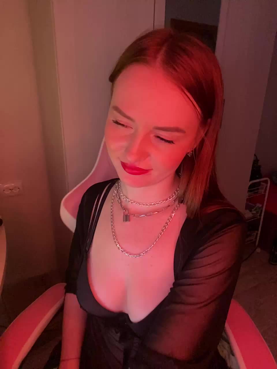 Lisichkina Live Sex December 14, 2025