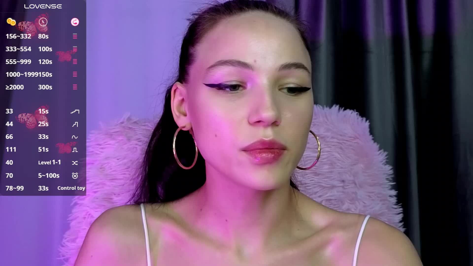EmilyLuxxxury Live Sex December 15, 2025