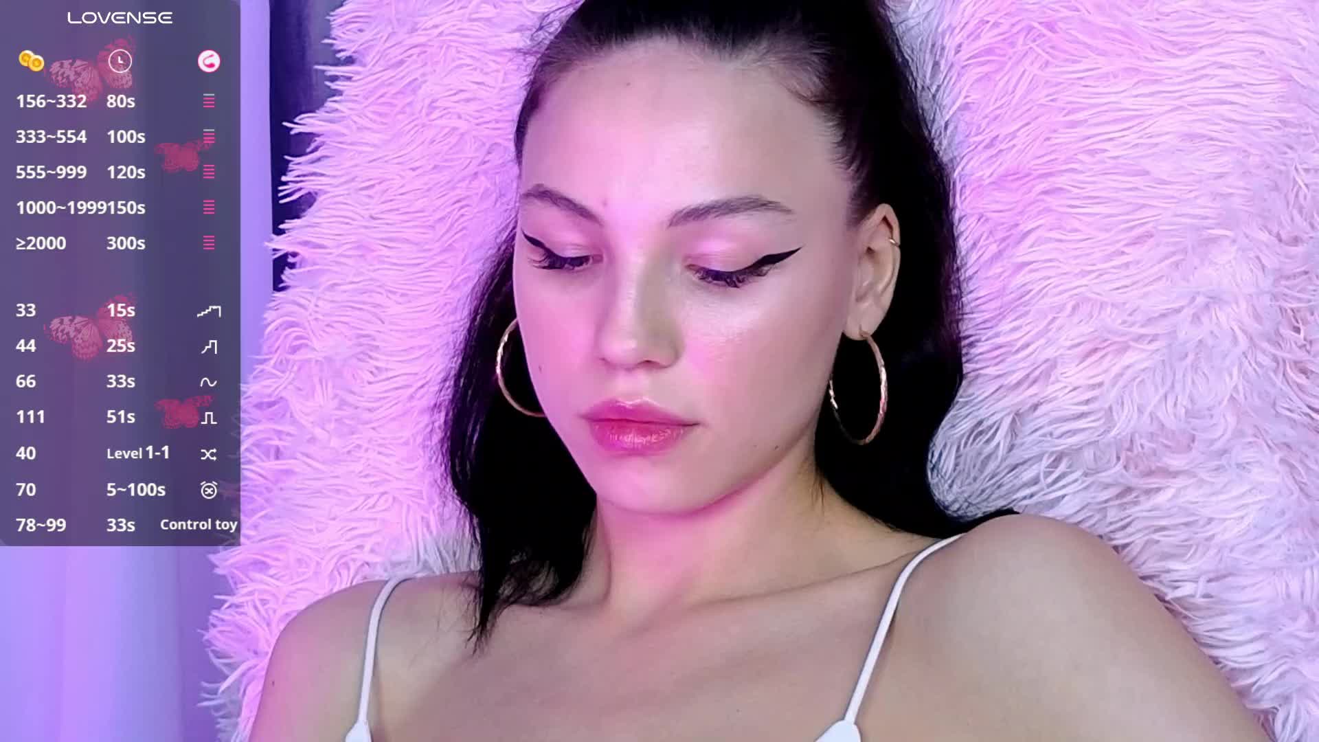 EmilyLuxxxury Live Sex December 19, 2025