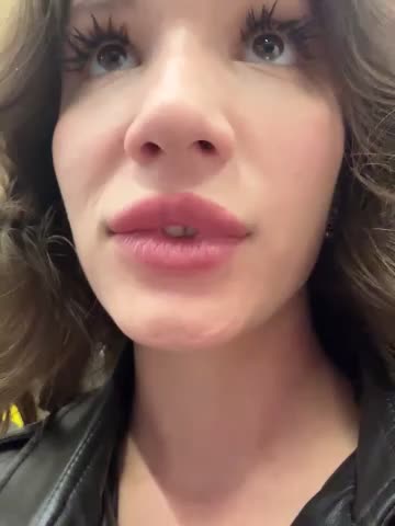 shy_priincess Live Sex December 14, 2025