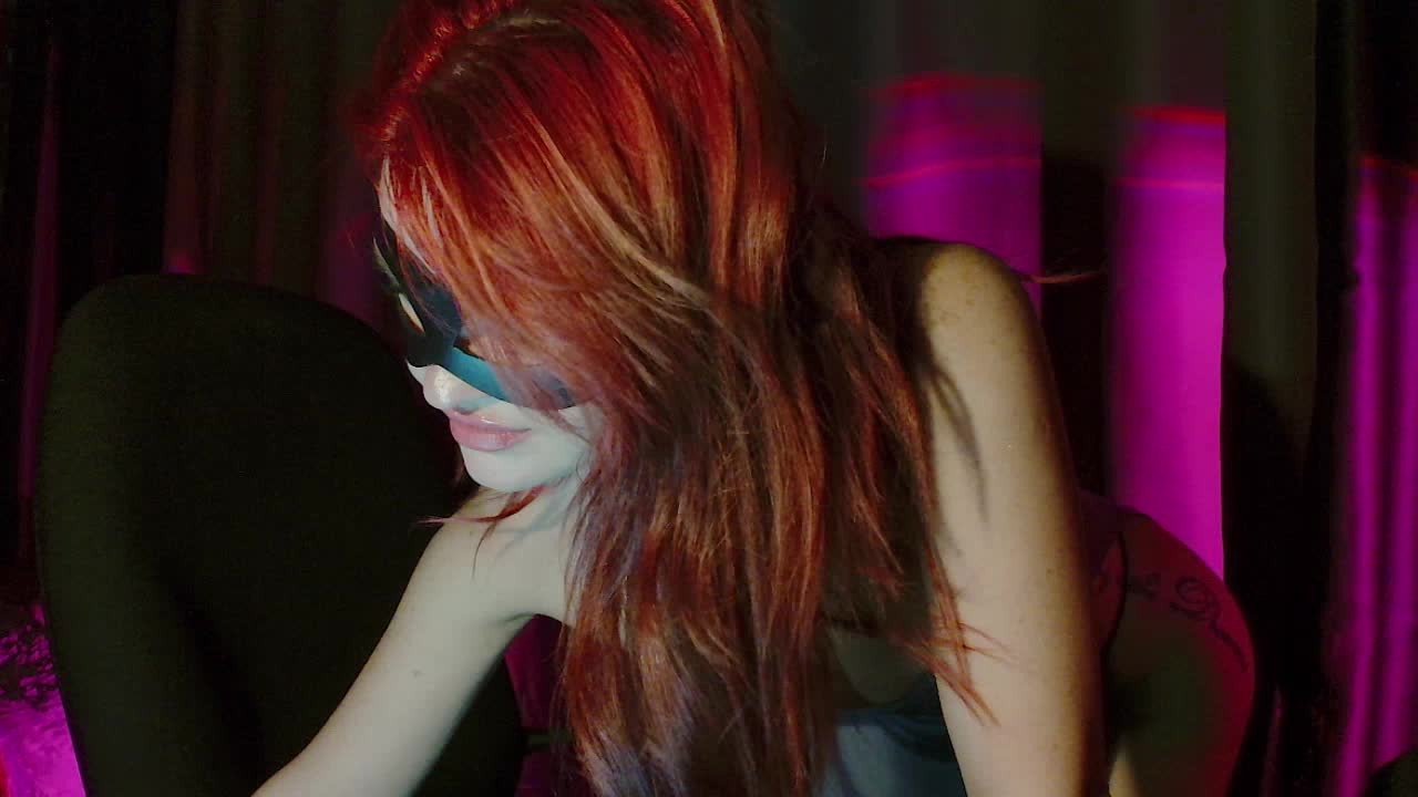 Anya-tochka Live Sex December 13, 2025