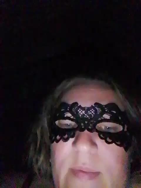 EVIL_TITS Live Sex December 15, 2025