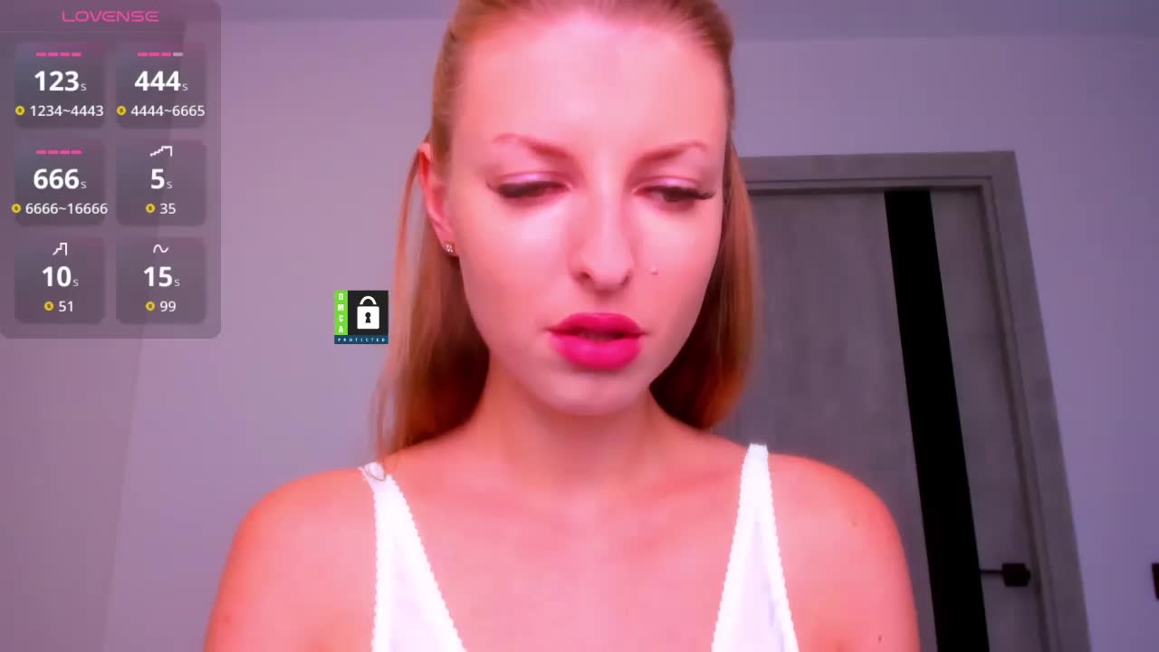 PinkPanterka Live Sex December 17, 2025