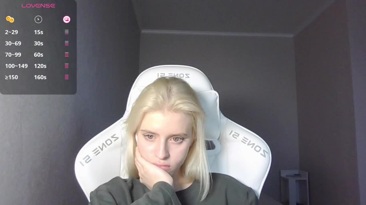 Helga_Pataki Live Sex December 14, 2025
