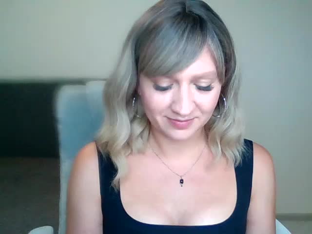 Florina-lu Live Sex December 13, 2025