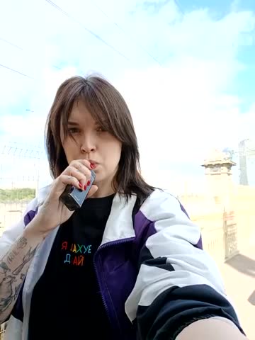 LazyTanukii Live Sex December 13, 2025