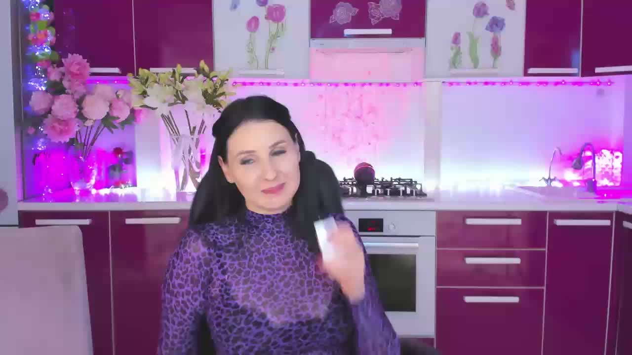 Olivija2020 Live Sex December 17, 2025