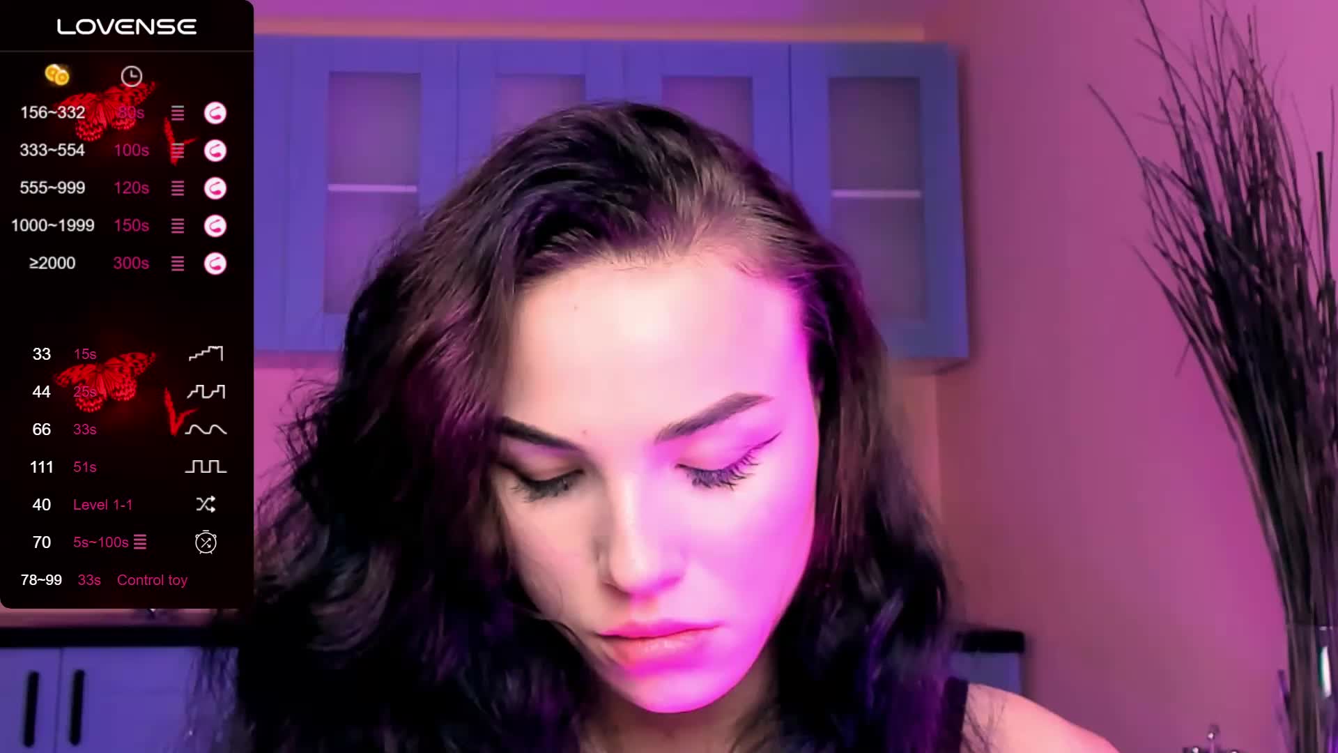 EmilyLuxxxury Live Sex December 19, 2025