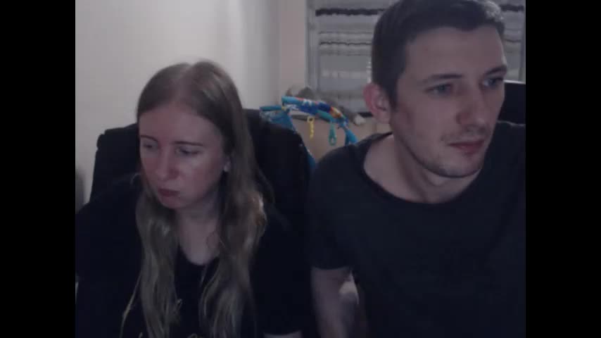 jenisandpeter Live Sex December 19, 2025