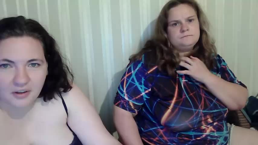 HollyXEva Live Sex December 14, 2025