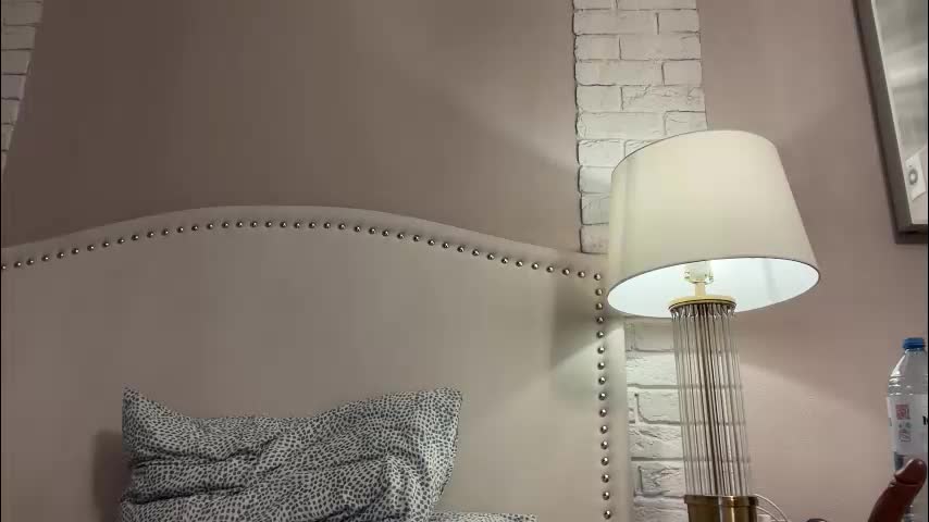 friend_foryou Live Sex December 13, 2025