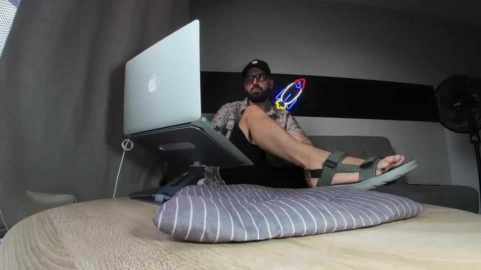 mattxfeet Live Sex December 14, 2025