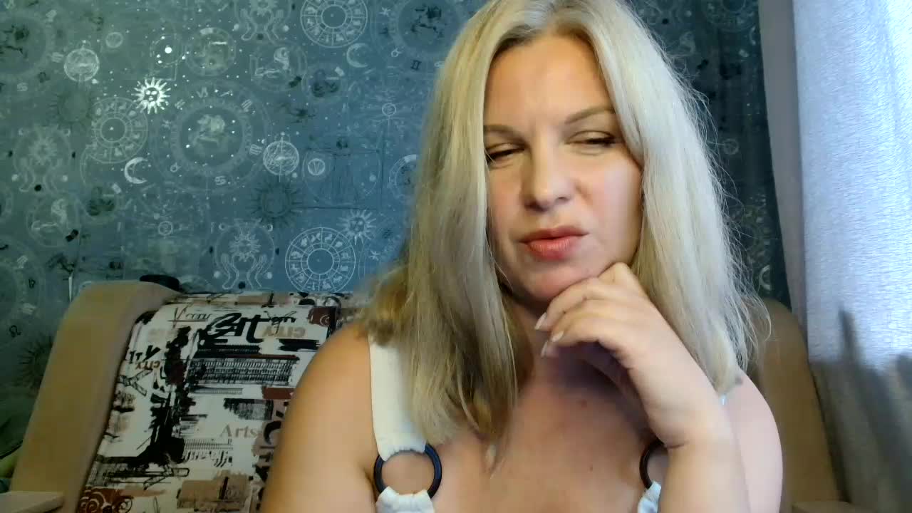 BlondeFox Live Sex December 13, 2025