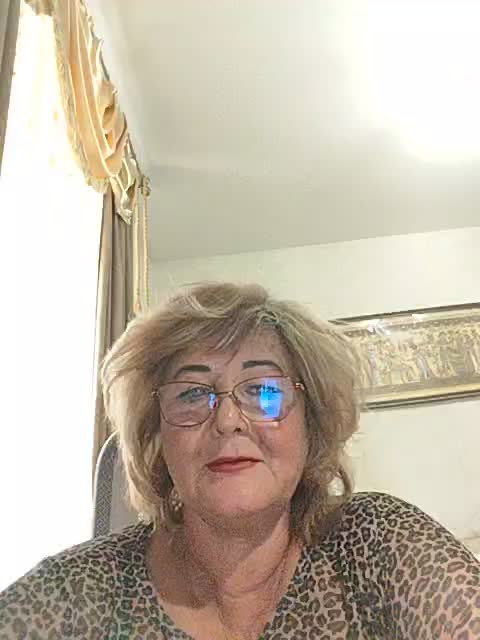 KarinkaSweet Live Sex December 13, 2025