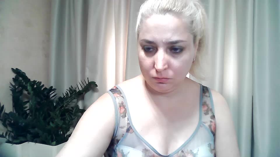 KickaIricka Live Sex December 14, 2025