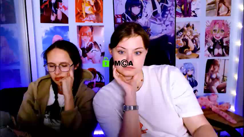 mona_cloud Live Sex December 14, 2025