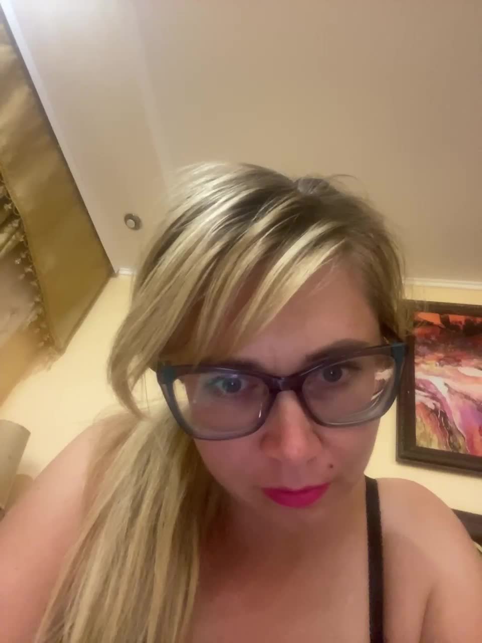 Elegant00Girl Live Sex December 17, 2025