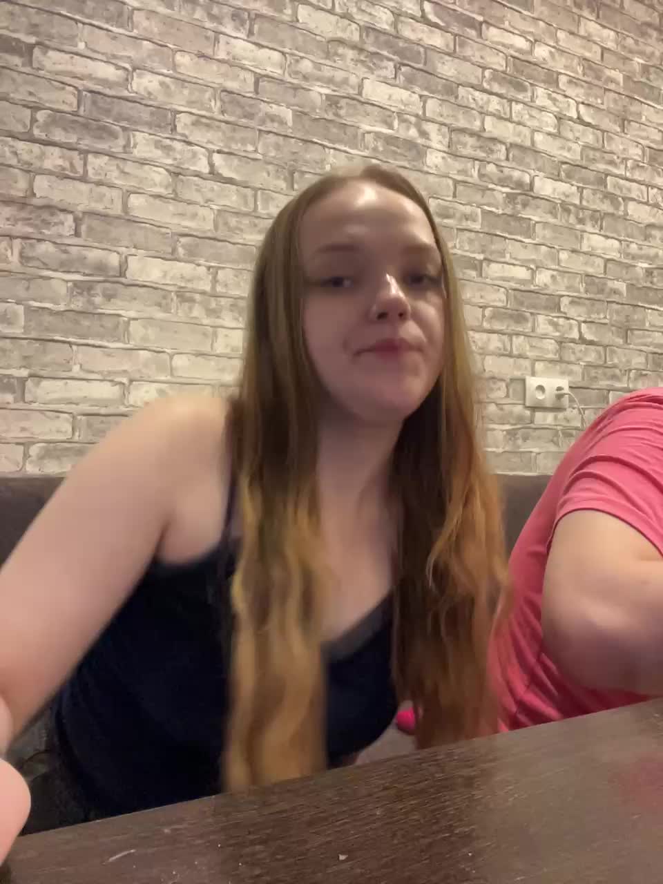 sweet1squirt Live Sex December 17, 2025