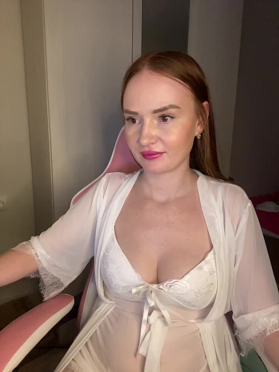 Lisichkina Live Sex December 14, 2025