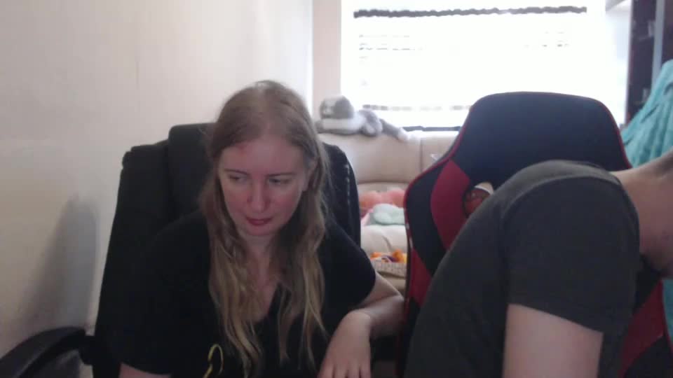 jenisandpeter Live Sex December 14, 2025