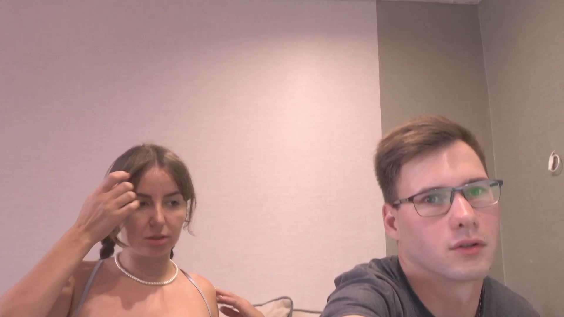 PashaAndMila Live Sex December 17, 2025