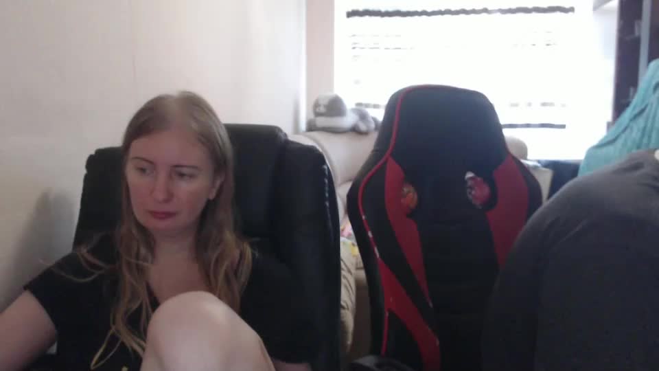 jenisandpeter Live Sex December 14, 2025