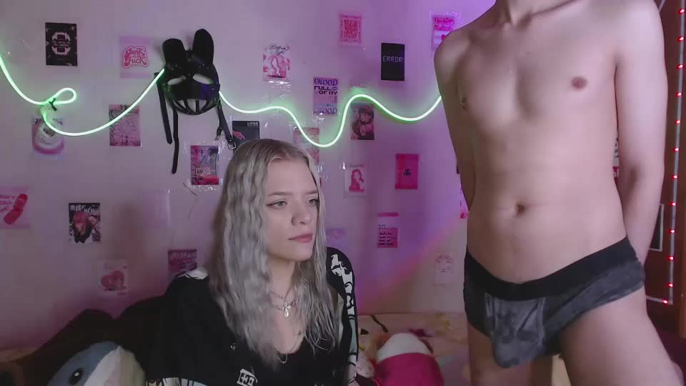 your_horny_friends Live Sex December 14, 2025