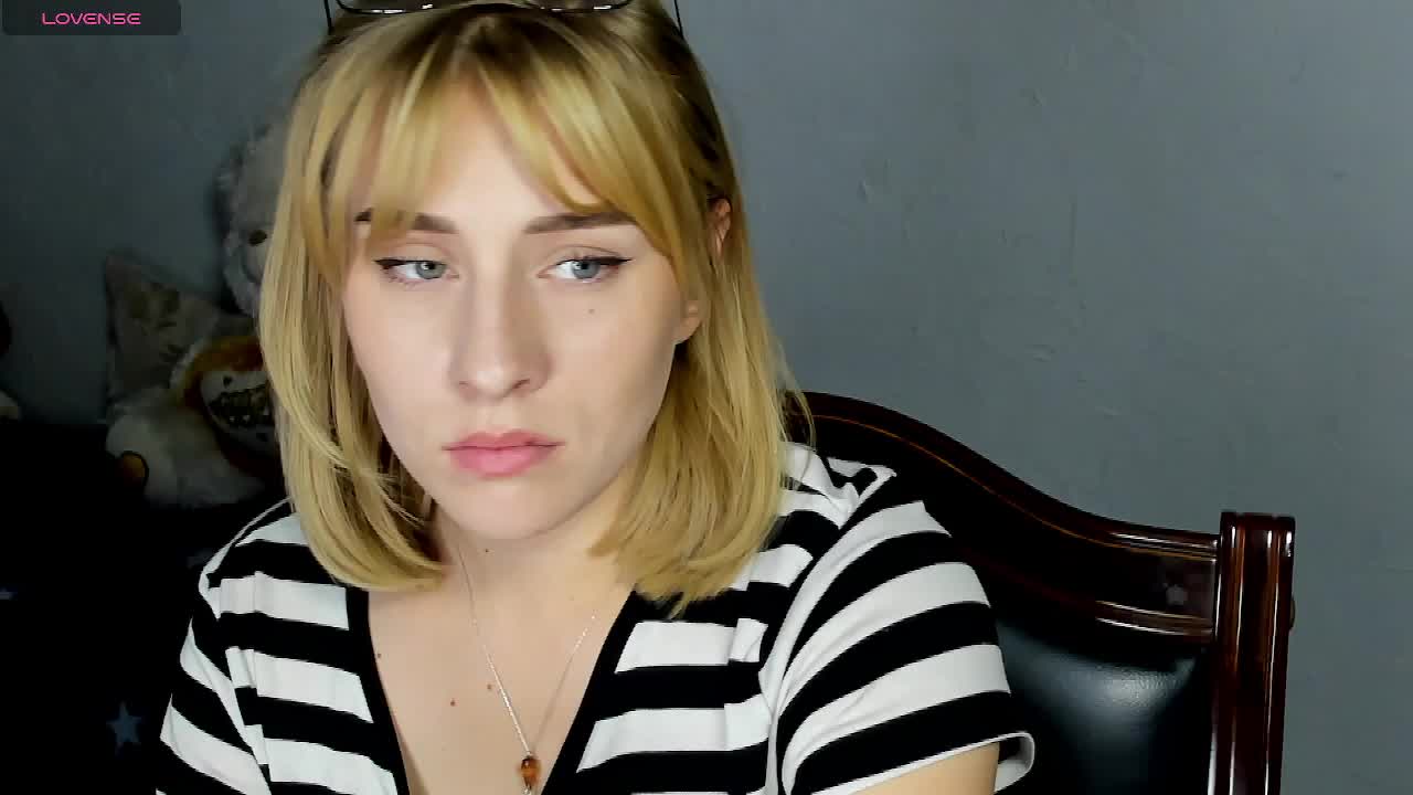 KissyKristy Live Sex December 17, 2025