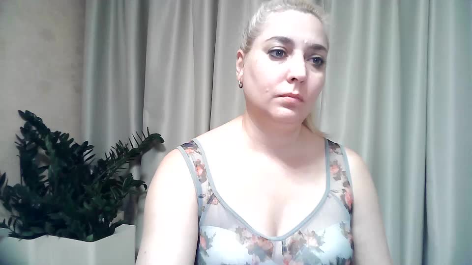 KickaIricka Live Sex December 14, 2025