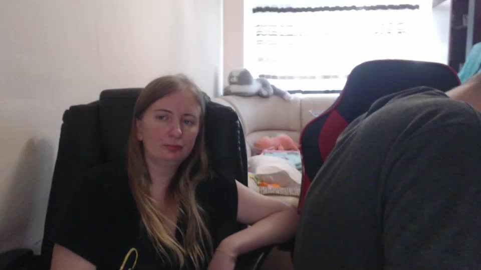 jenisandpeter Live Sex December 14, 2025